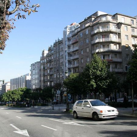 Hostal Gran Via Виго Экстерьер фото